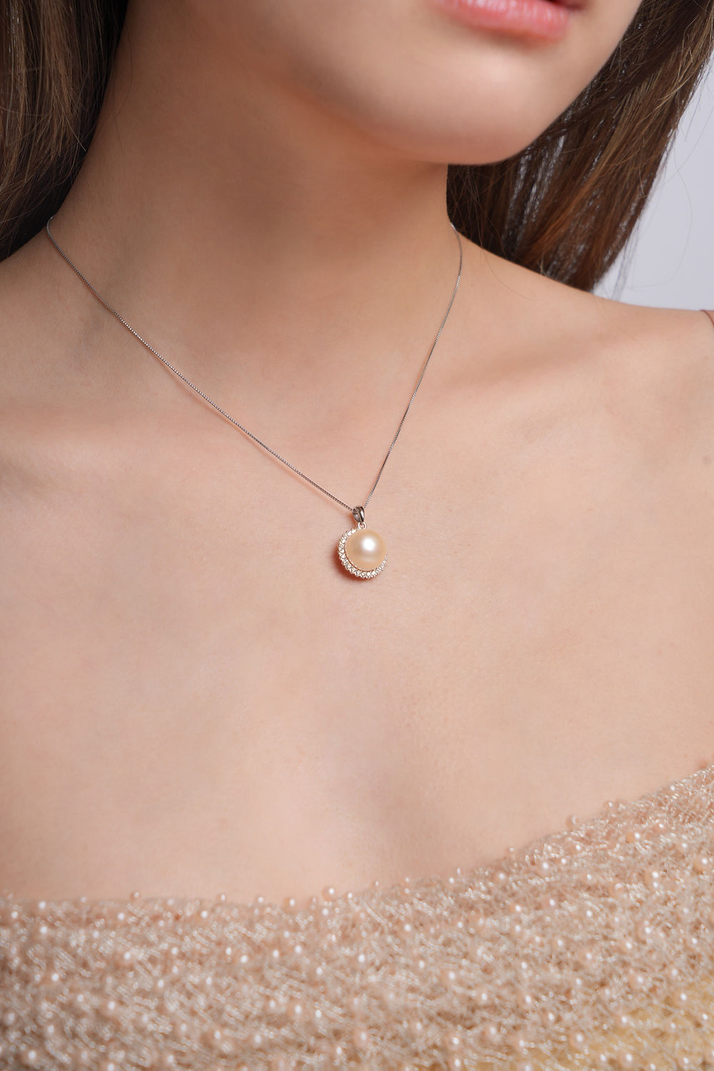 Why Pearls Became the Quiet Badge of Power
